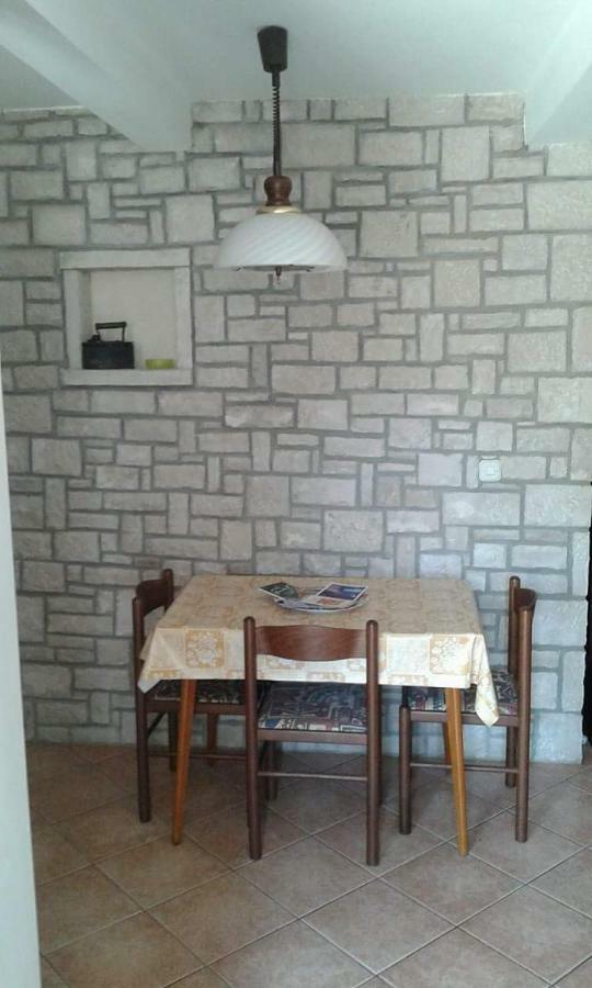 Apartment Tijano Крница Екстериор снимка